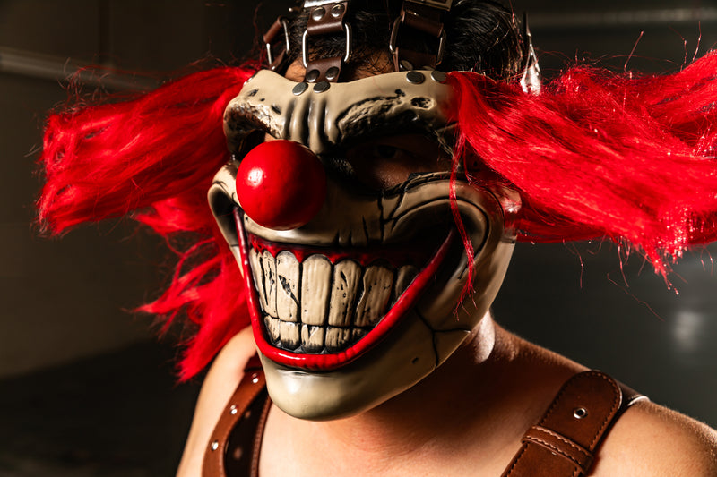 【New Arrival】Xcoser Twisted Metal Sweet Tooth Mask Resin Upgraded Cosplay Killer Clown Mask for Role Play（Pre-order，＞40 working days）