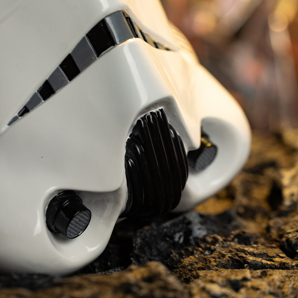 Xcoser Star Wars Imperial Snowtrooper Helmet – The Clone Wars, Wearable Replica, Adult Cosplay