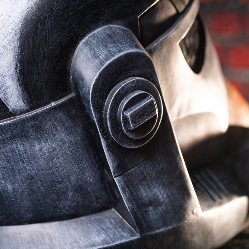Xcoser Star Wars: The Bad Batch Season 2 Hunter Helmet Cosplay Resin Replica Props（Pre-order）