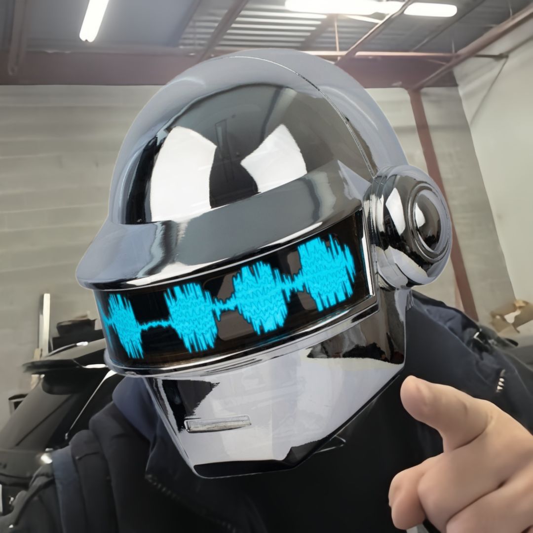 Daft_Punk_Helmet_-