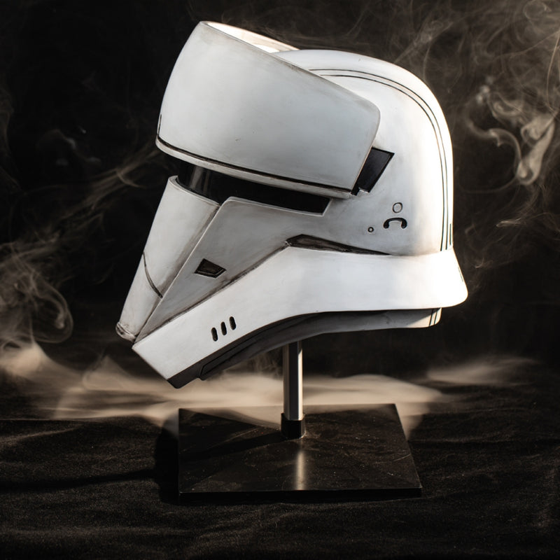 【New Arrival】Xcoser Star Wars Rogue One Imperial Combat Assault Tank Commander Trooper Helmet