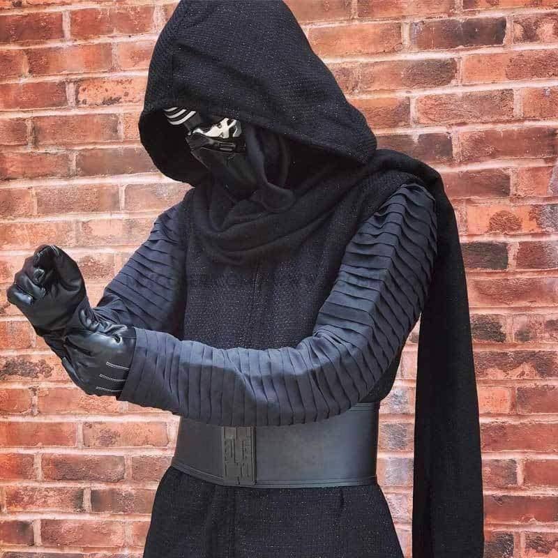 Xcoser Star Wars Episode VII: The Force Awakens Kylo Ren Cosplay Costume CostumesS- Xcoser International Costume Ltd.